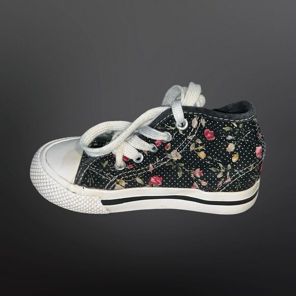 Toddler Canvas Kid Gets Flower High Tops Size 8 - Picture 8 of 9